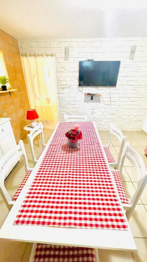 Colorful And Happy Apartment Sukosan - With Parking Dış mekan fotoğraf