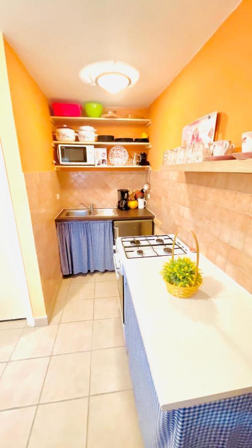 Colorful And Happy Apartment Sukosan - With Parking Dış mekan fotoğraf