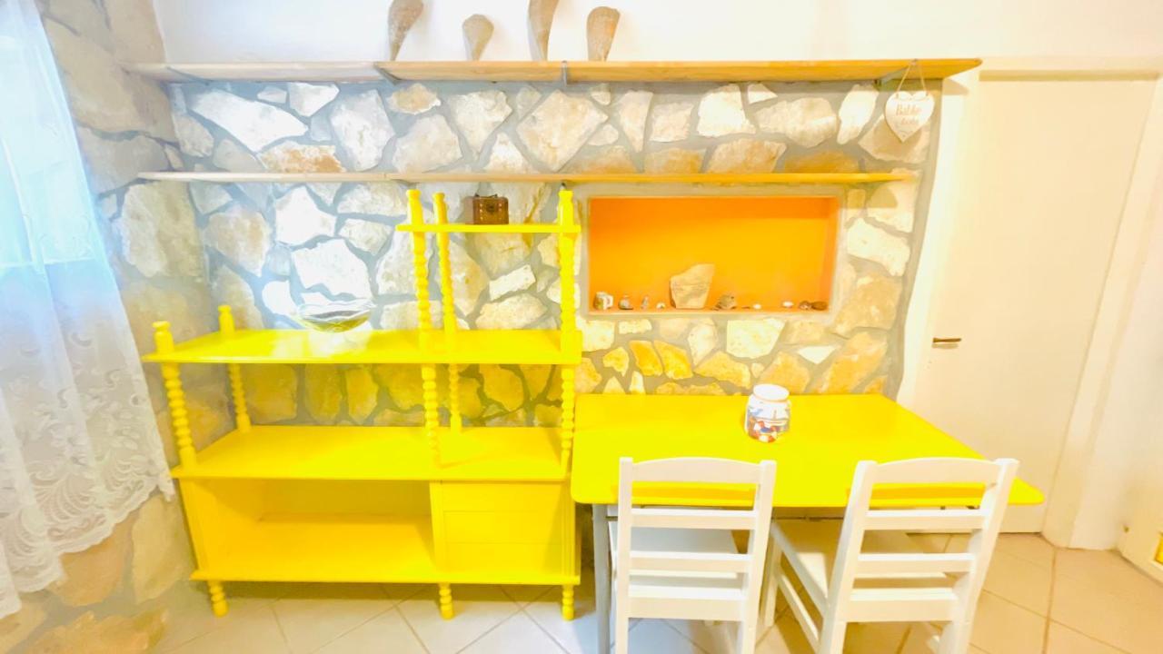 Colorful And Happy Apartment Sukosan - With Parking Dış mekan fotoğraf
