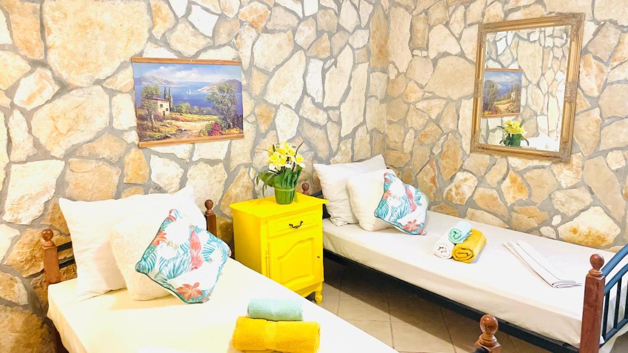 Colorful And Happy Apartment Sukosan - With Parking Dış mekan fotoğraf